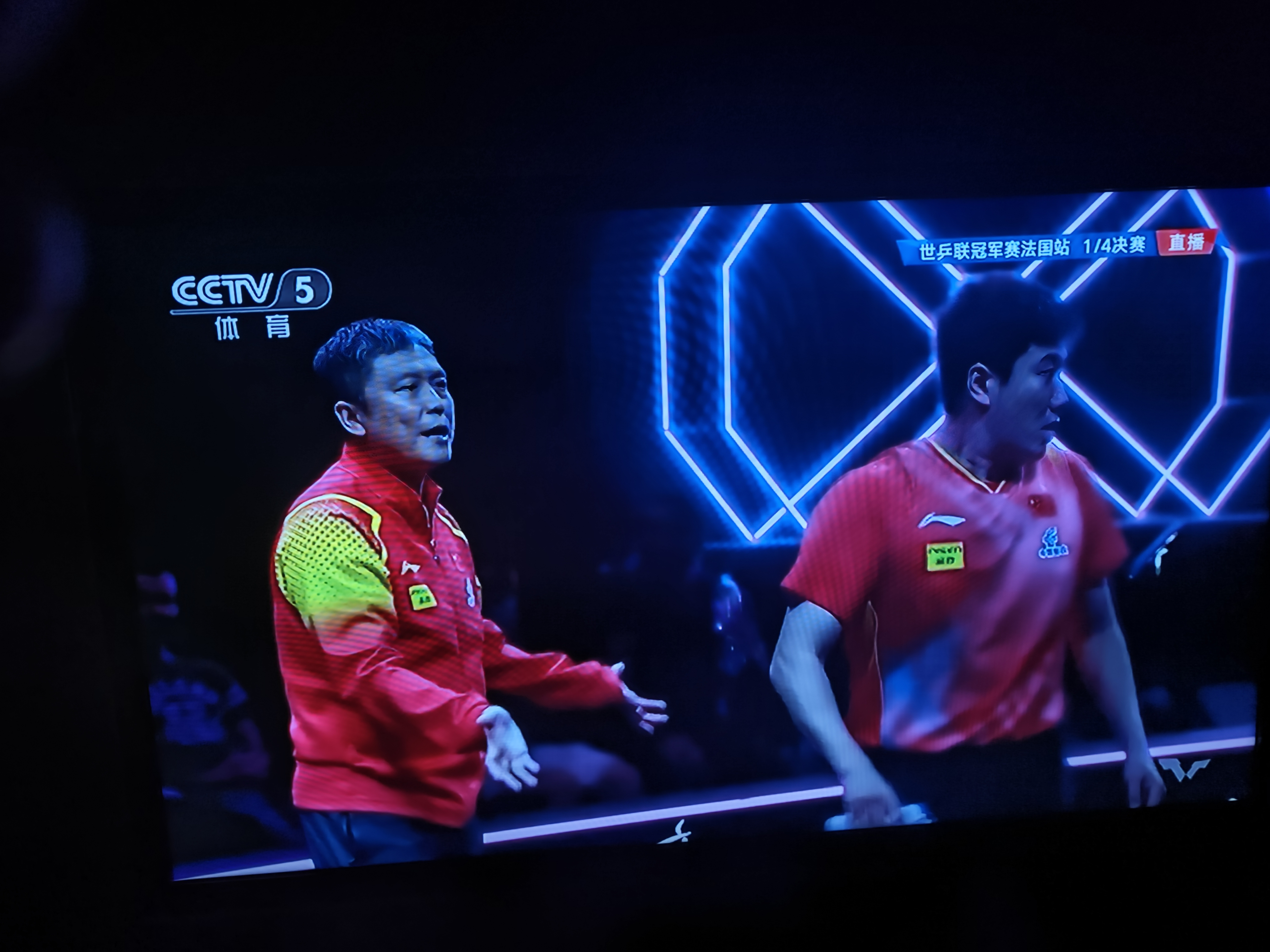 日本队逆转中国队，梁靖崑扛起全队