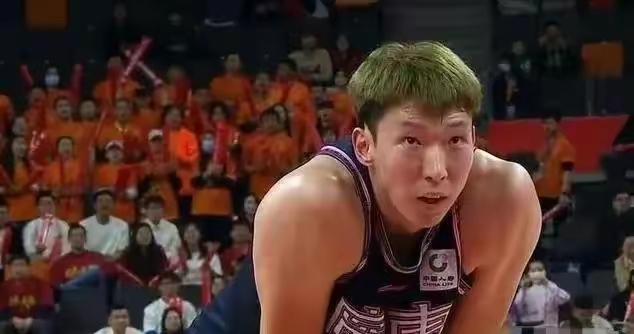 魔术逆转广东队，胡金秋统治全场