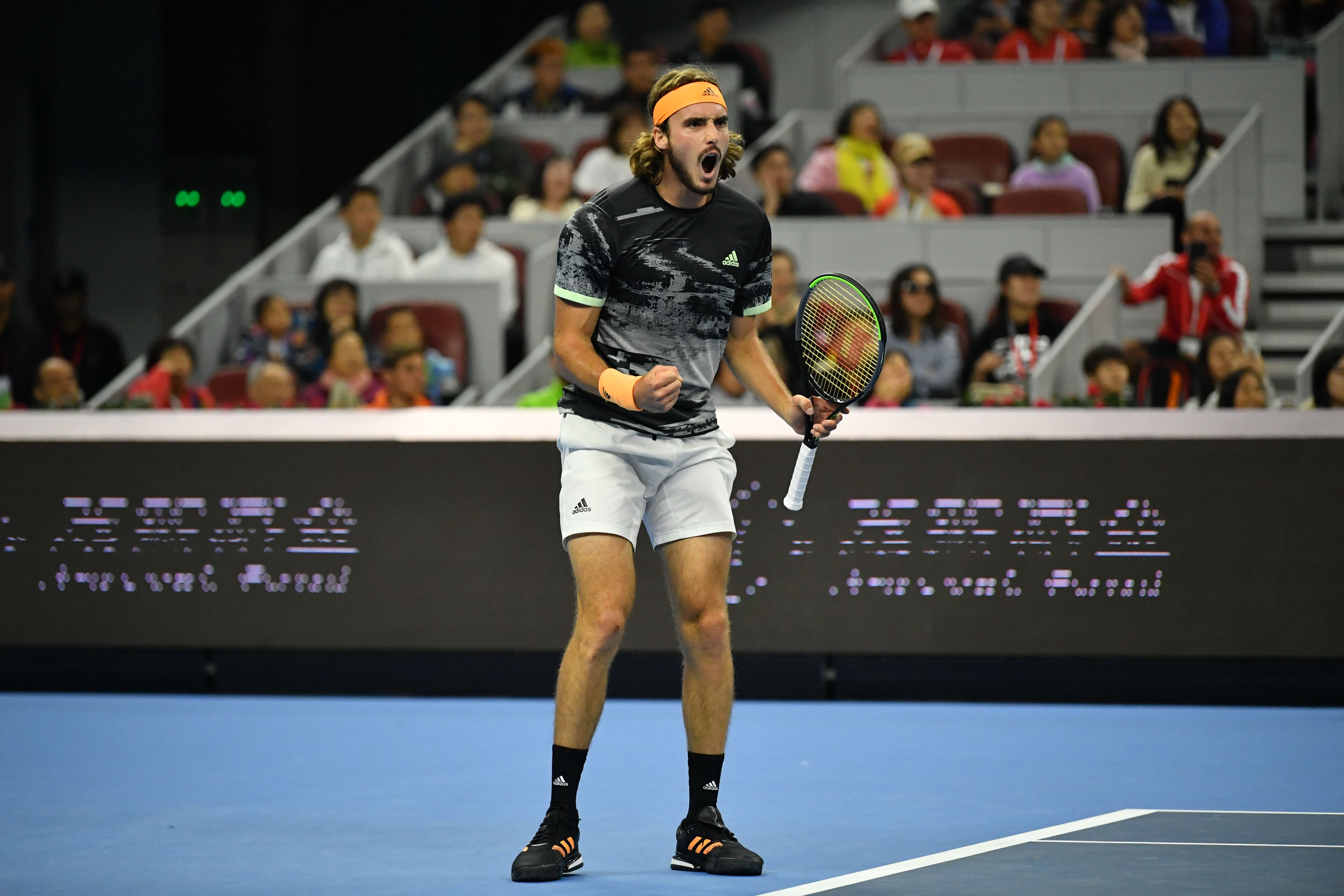 澳网险胜ATP总决赛,西西帕斯惊艳四座 澳网险胜ATP总决赛,西西帕斯惊艳四座