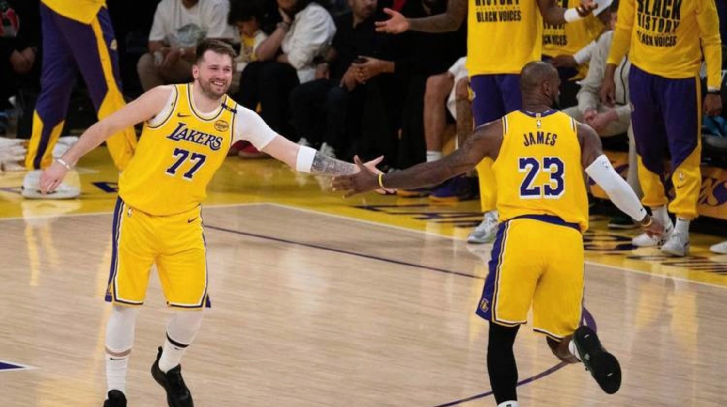 雷霆绝杀上海队，东契奇带队取胜