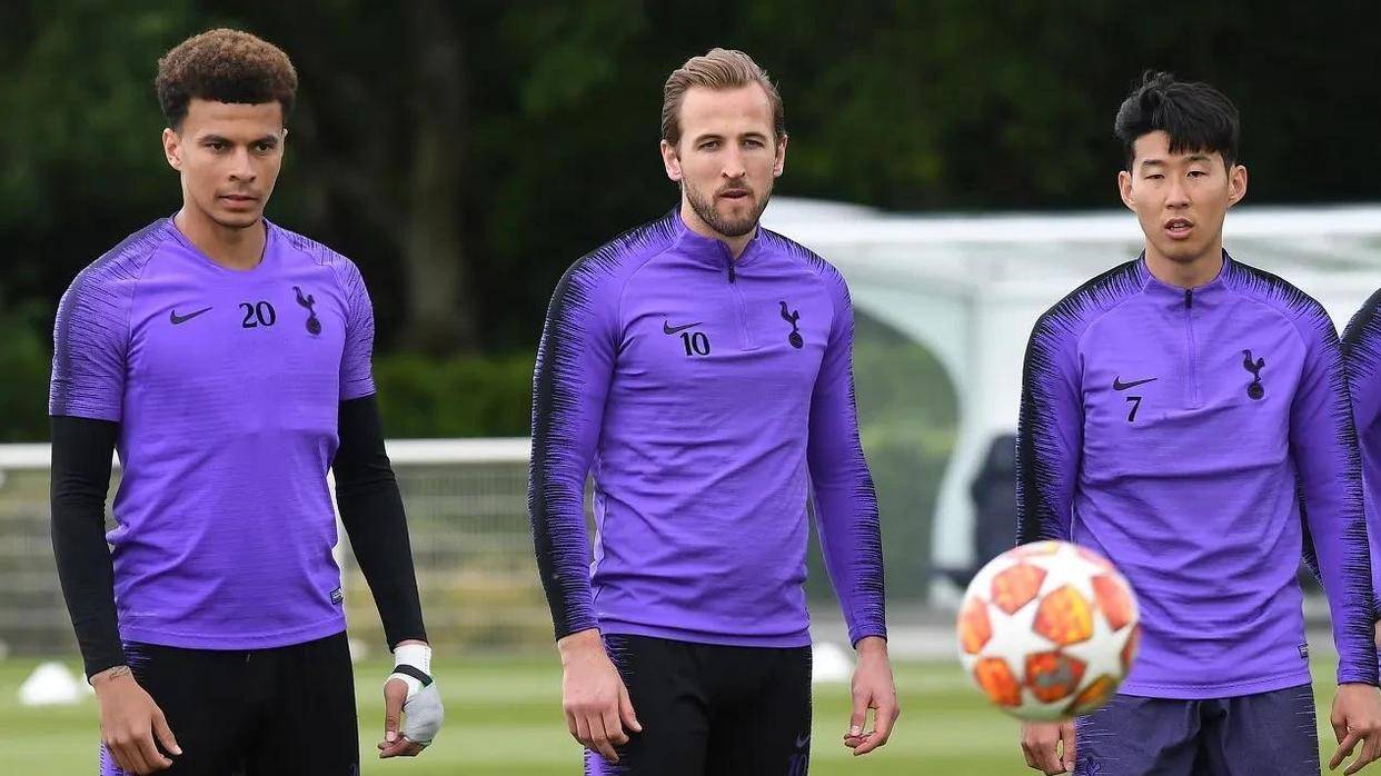 马赛横扫AC米兰，孙兴慜惊艳四座