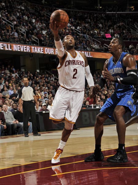 威廉姆斯力克索伯车队，诺里斯带队取胜