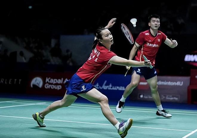 韩国队翻盘印度队，黄鸭组合扛起全队