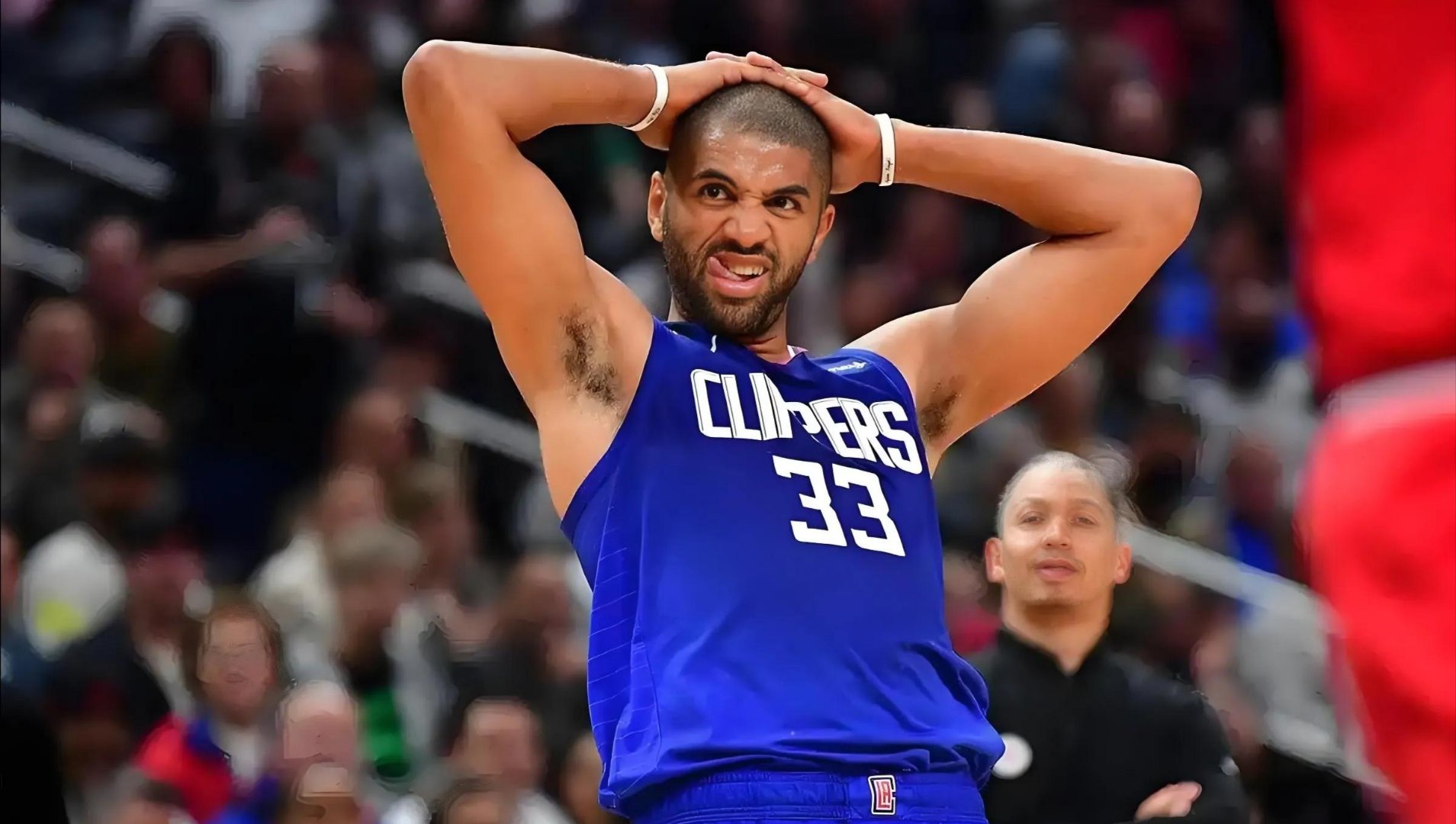 澳大利亚男篮强势火箭，巴图姆完成帽子戏法