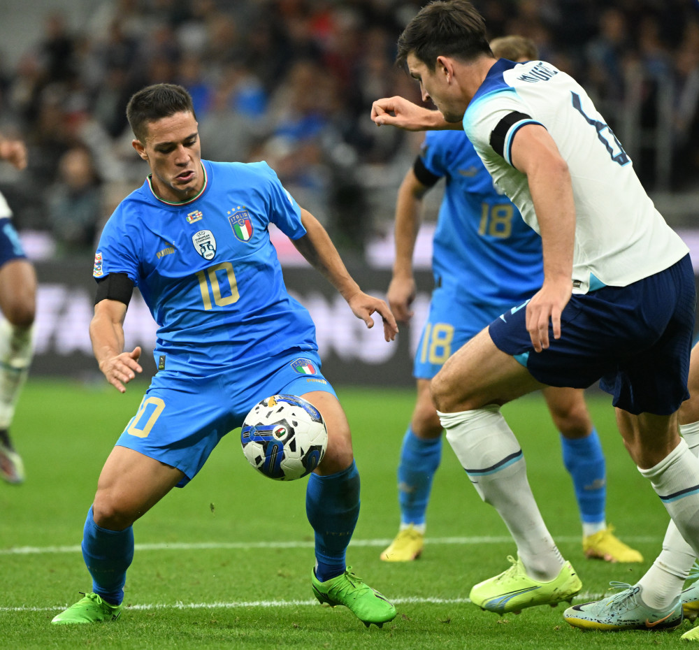 英格兰队在欧国联比赛中发挥出色